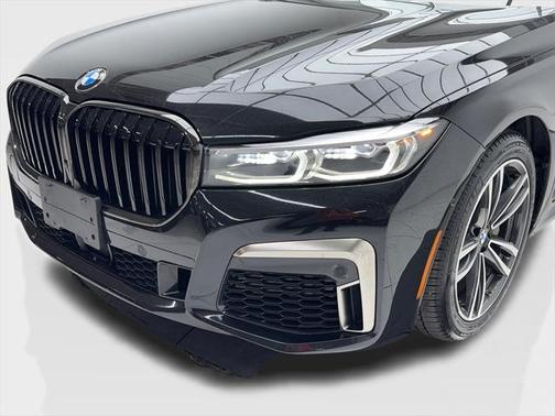 2021 BMW 750 i xDrive