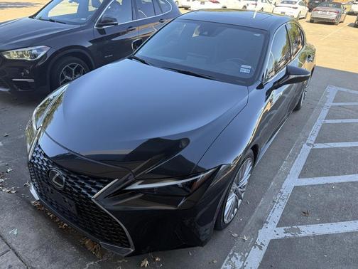 2022 Lexus IS 300 Base