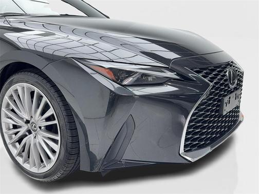 2022 Lexus IS 300 Base