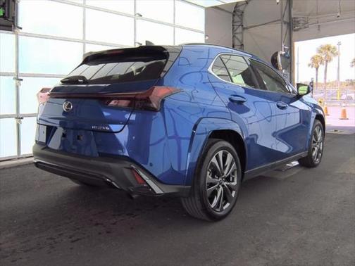2023 Lexus UX 250h F Sport