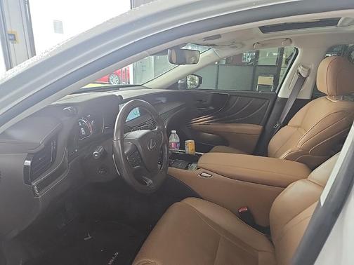 2020 Lexus LS 500 Base