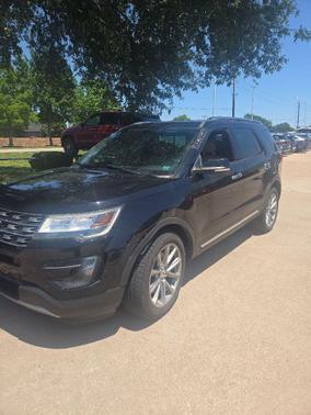 Shadow Black 2016 Ford Explorer Limited