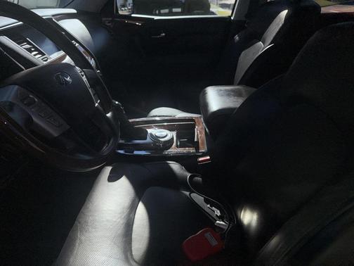 2018 INFINITI QX80 Base