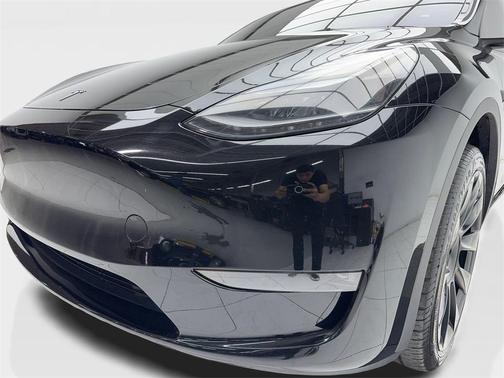 2024 Tesla Model Y Long Range Dual Motor All-Wheel Drive