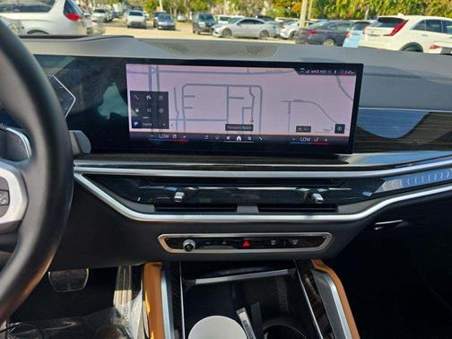 2024 BMW X6 xDrive40i