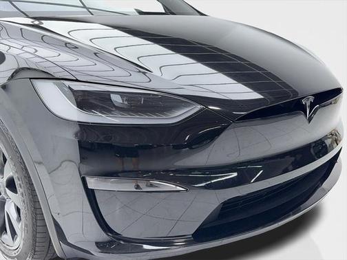 2023 Tesla Model X Standard Range