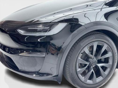 2023 Tesla Model X Standard Range