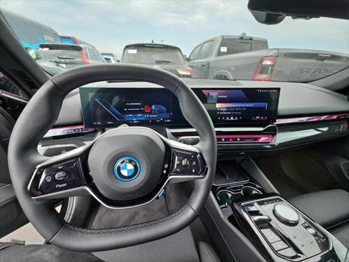 2024 BMW i5 eDrive40