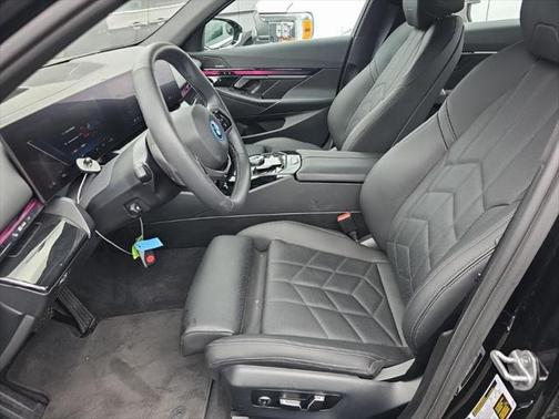 2024 BMW i5 eDrive40