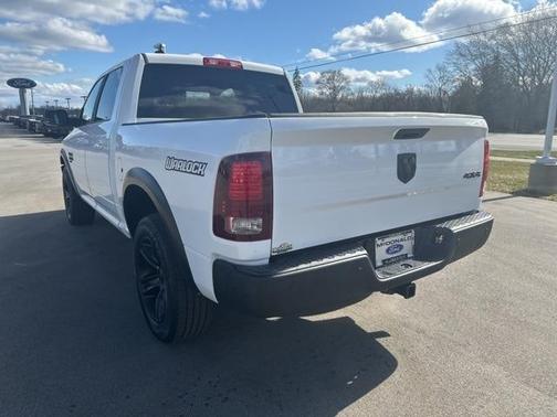 2021 RAM 1500 Classic SLT