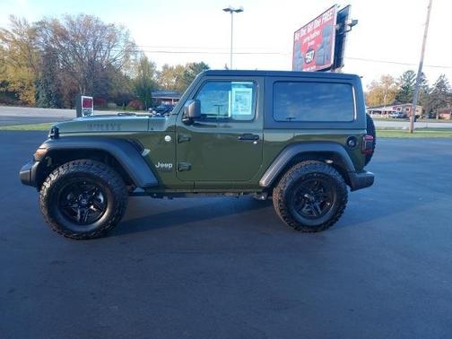 2021 Jeep Wrangler Sport