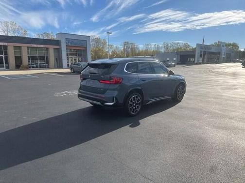 2023 BMW X1 xDrive28i