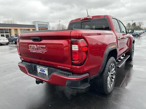 2024 GMC Canyon Denali