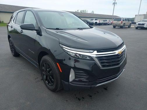 Mosaic Black Metallic 2024 Chevrolet Equinox LT
