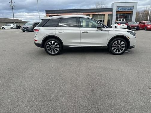 2022 Lincoln Corsair Reserve