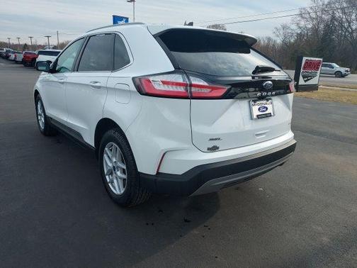 Oxford White 2021 Ford Edge SEL