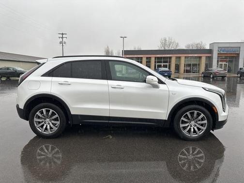 2023 Cadillac XT4 Sport