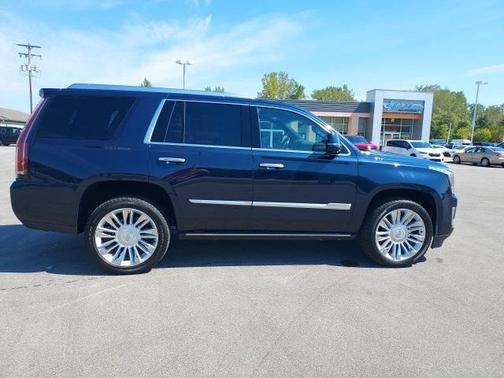 2019 Cadillac Escalade Platinum