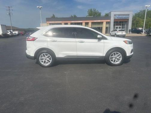 Oxford White 2023 Ford Edge SEL