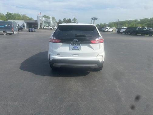 Oxford White 2023 Ford Edge SEL