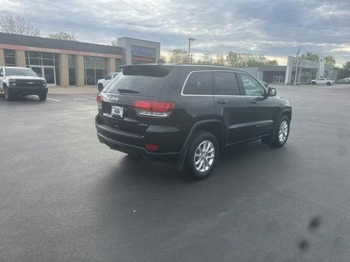 Diamond Black 2022 Jeep Grand Cherokee WK Laredo