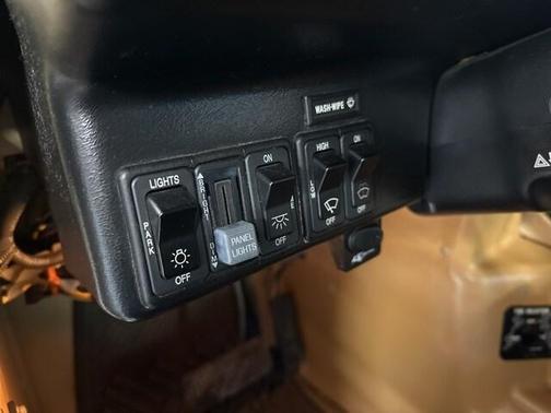 1993 Am General Hummer Hard Top