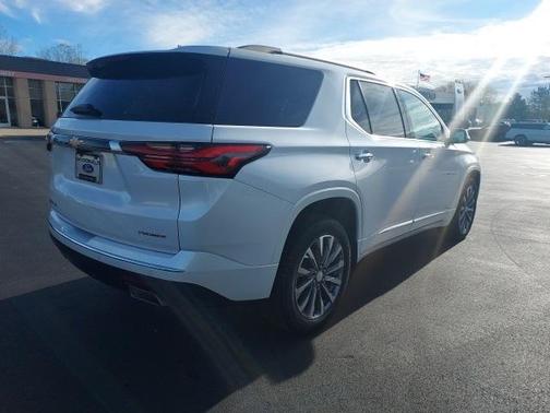 2022 Chevrolet Traverse Premier
