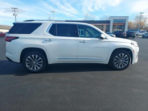2022 Chevrolet Traverse Premier