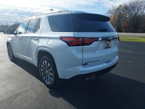 2022 Chevrolet Traverse Premier