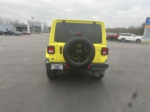 2023 Jeep Wrangler Sahara