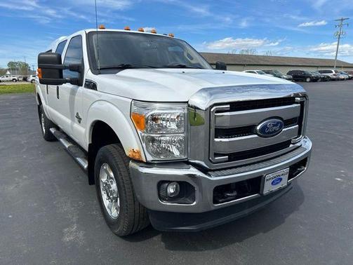 Oxford White 2014 Ford F-250 XLT