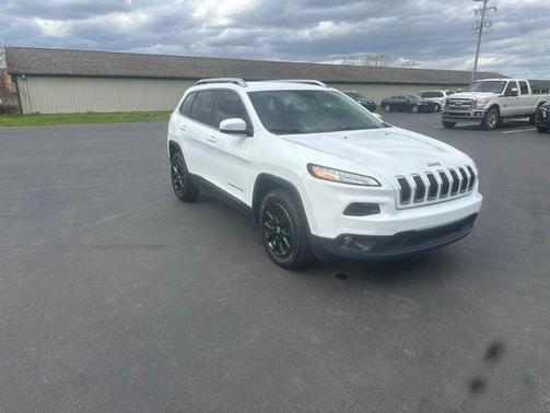 Bright White Clearcoat 2015 Jeep Cherokee Latitude