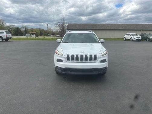 Bright White Clearcoat 2015 Jeep Cherokee Latitude