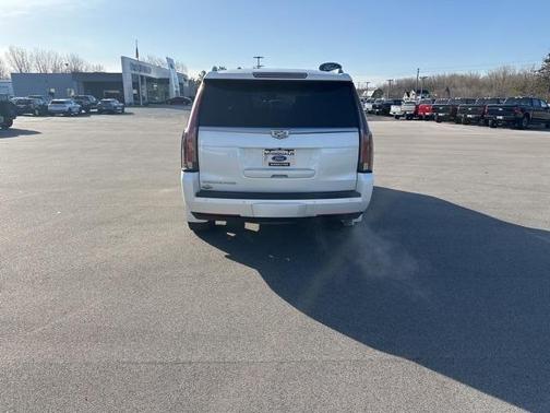 2015 Cadillac Escalade Premium