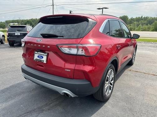 2021 Ford Escape SEL