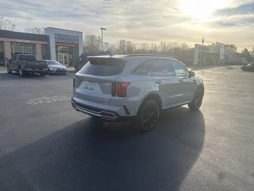 2023 Kia Sorento X-Line EX