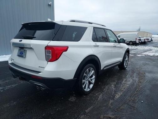 2021 Ford Explorer Platinum