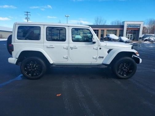 2023 Jeep Wrangler Sahara