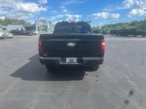 Agate Black Metallic 2026 Ford F-150 XLT