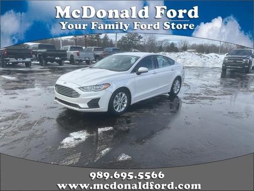 2020 Ford Fusion SE