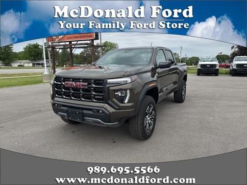 2024 GMC Canyon AT4