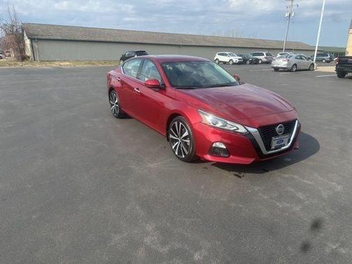 2020 Nissan Altima 2.5 Platinum