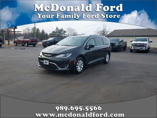 2019 Chrysler Pacifica Touring-L