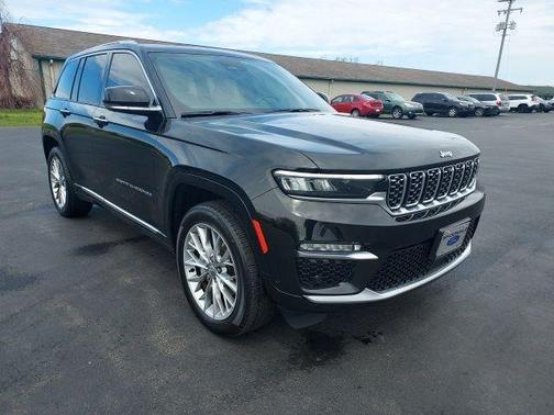 Diamond Black 2022 Jeep Grand Cherokee Summit