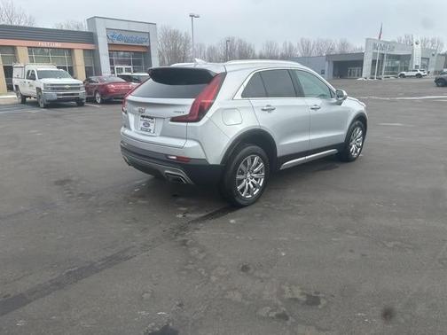 2020 Cadillac XT4 Premium Luxury