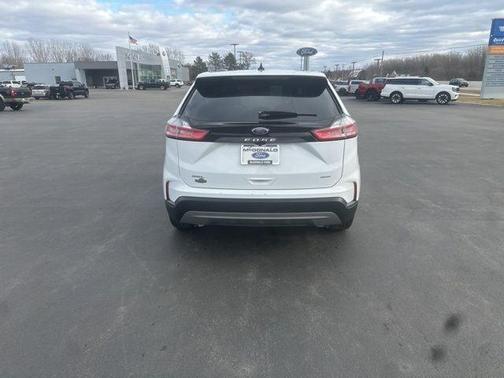 Oxford White 2021 Ford Edge SEL