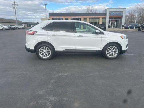 Oxford White 2021 Ford Edge SEL
