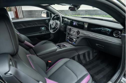 2024 Rolls-Royce Spectre