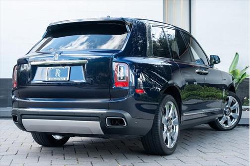 2021 Rolls-Royce Cullinan Base
