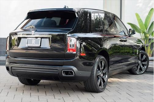 2023 Rolls-Royce Cullinan Base